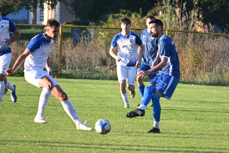 Mraclin ušao u crni niz, Kobre odnijele tri boda